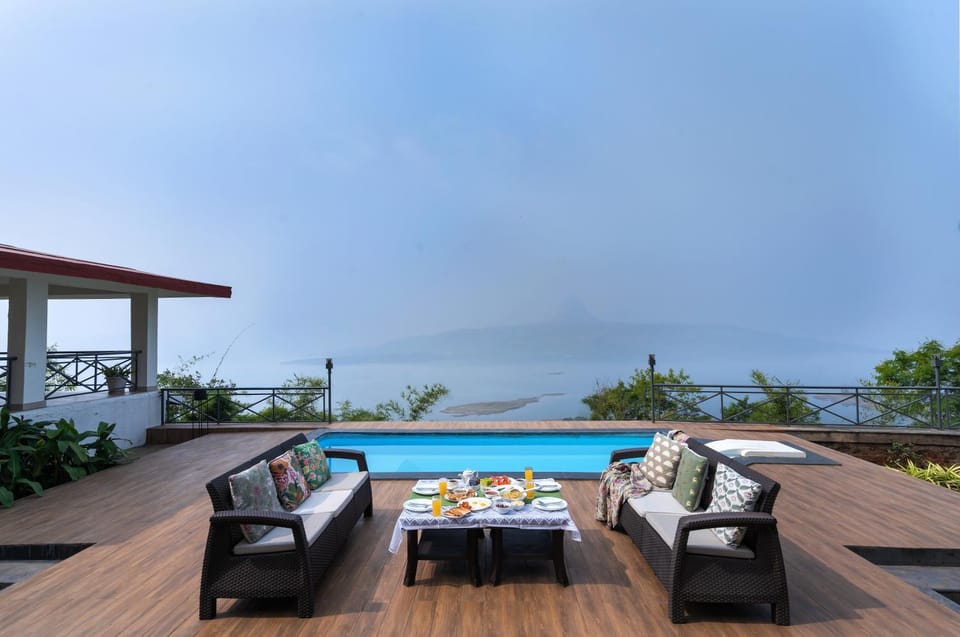 Natural landscape, Seating area, Dining area, Mountain view, Pool view