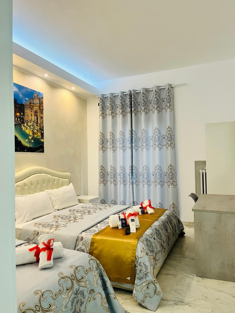 Bed, Bedroom