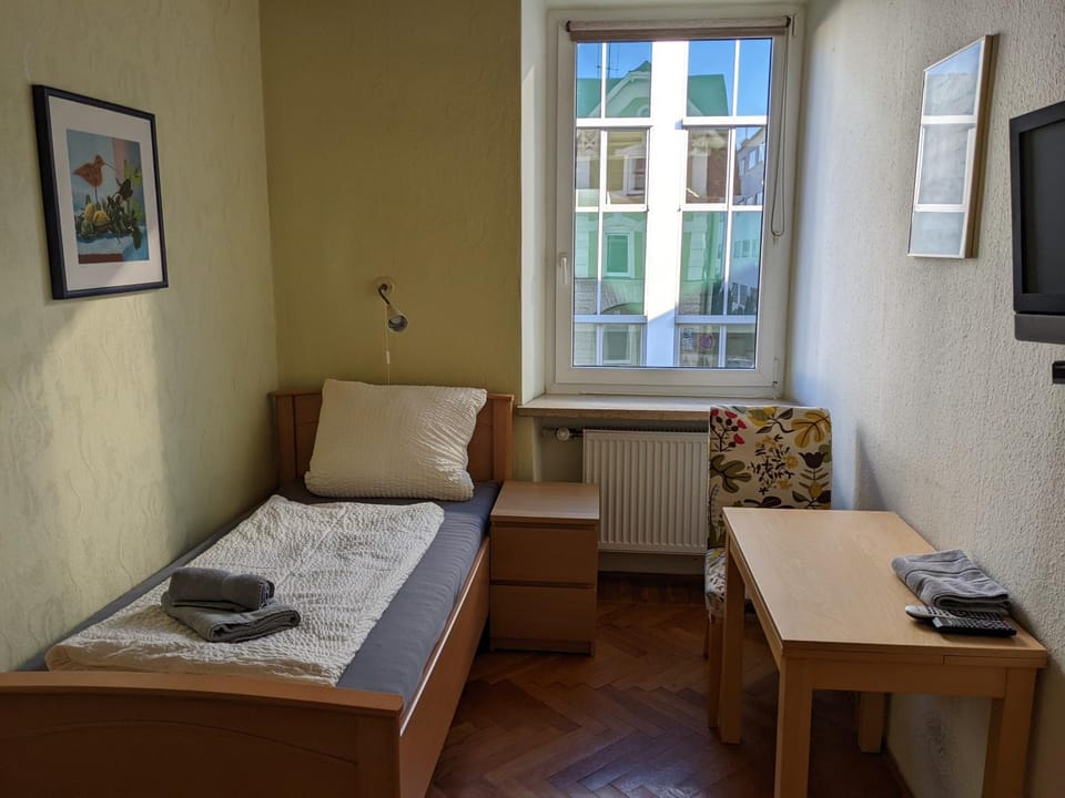 Monteurunterkunft Weiden by HausGruenerBaum Apartment in Bavaria