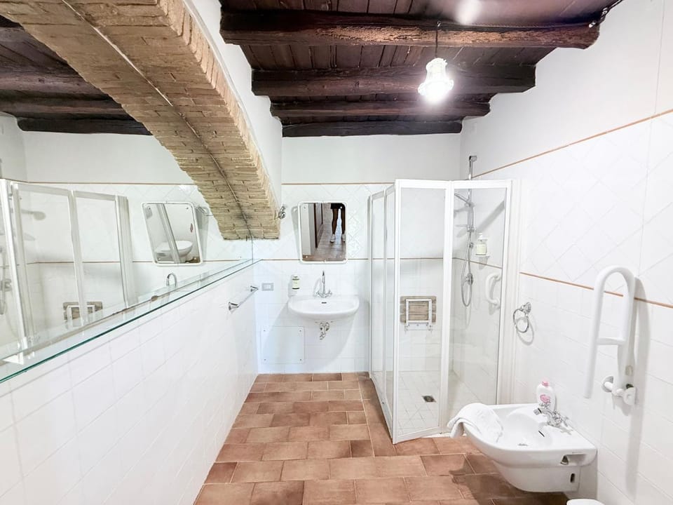Elegant Farmhouse Retreat in Poreta, Italy Farm Stay in Umbria