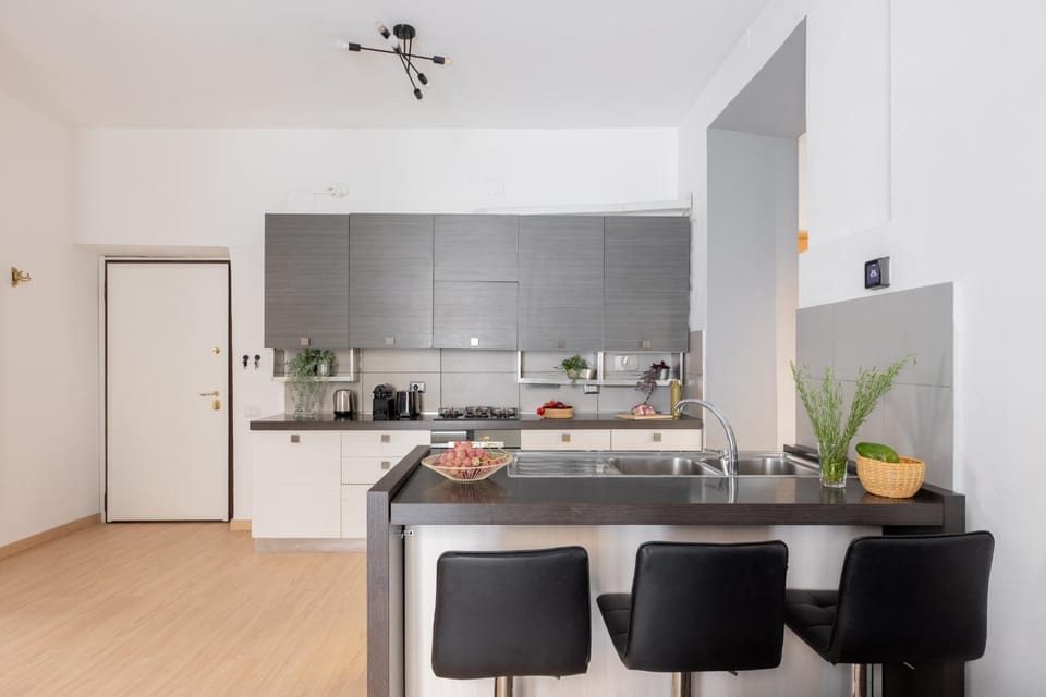 Coffee/tea facilities, Kitchen or kitchenette, Living room, Seating area, kitchen, kitchen