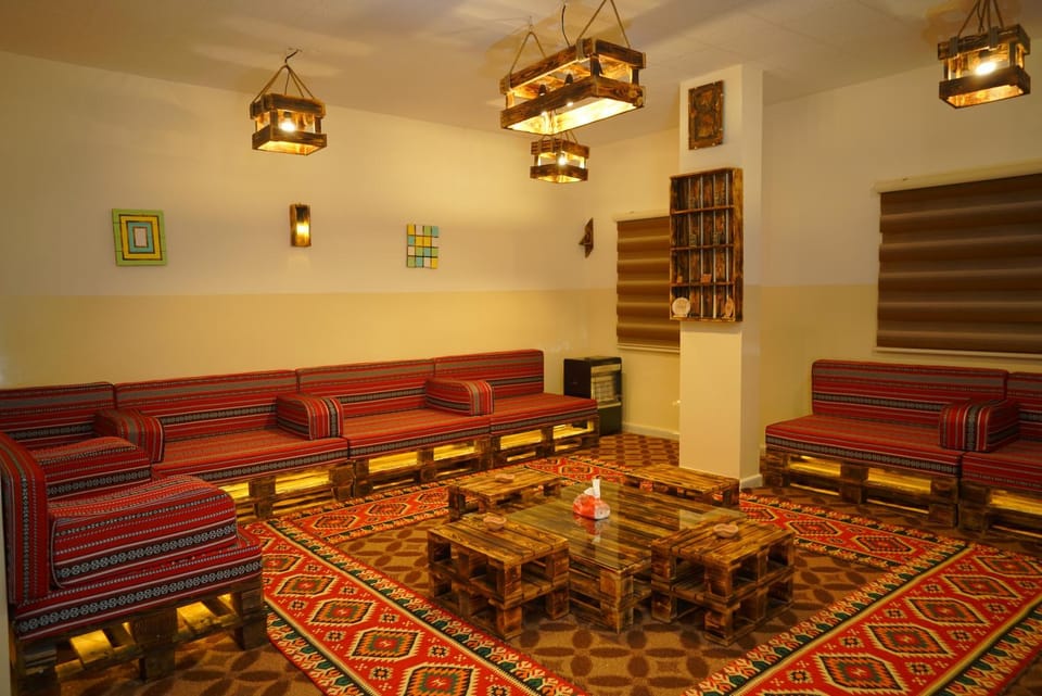 Living room, Internal: Not applicable to any particular room