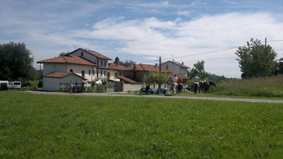 Property building, Garden