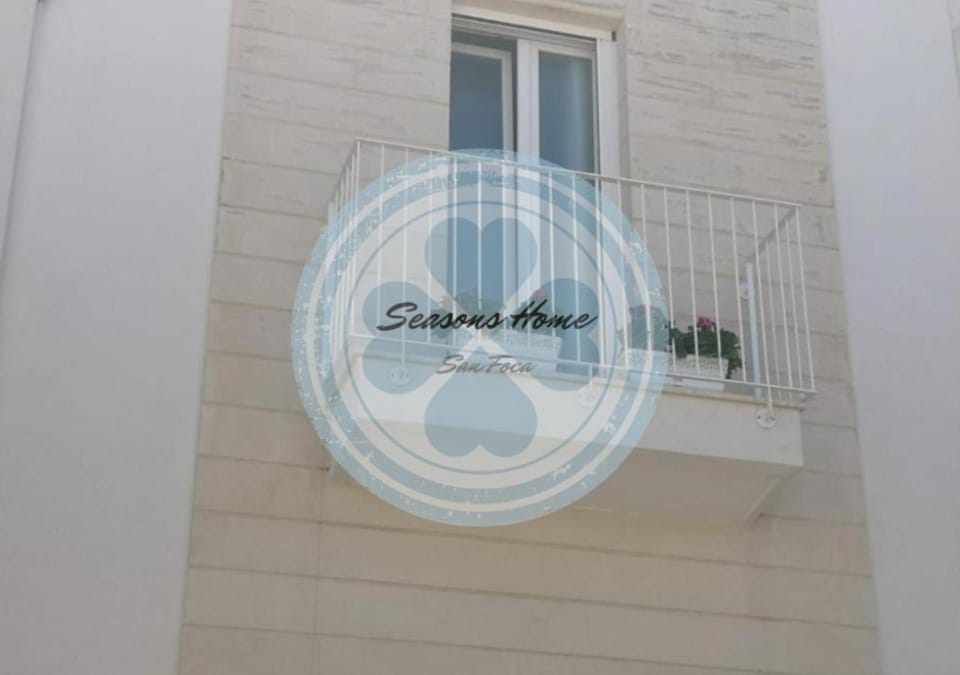 Property building, Balcony/Terrace