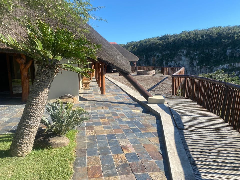 Outspan Safaris Nature lodge in Eastern Cape