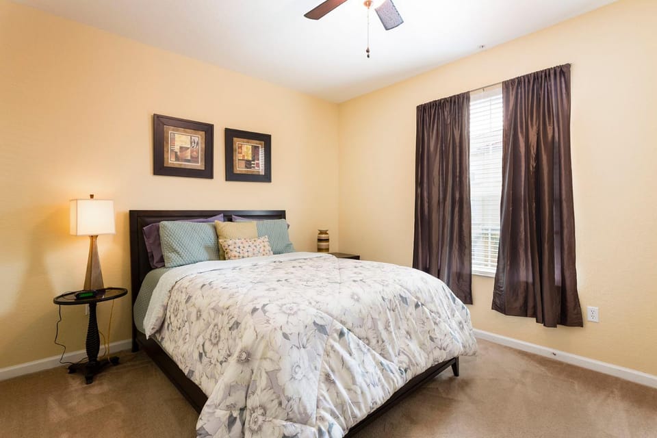 4Br 2Bath Condo Balcony 5min Conv Center 2020ft House in Orlando