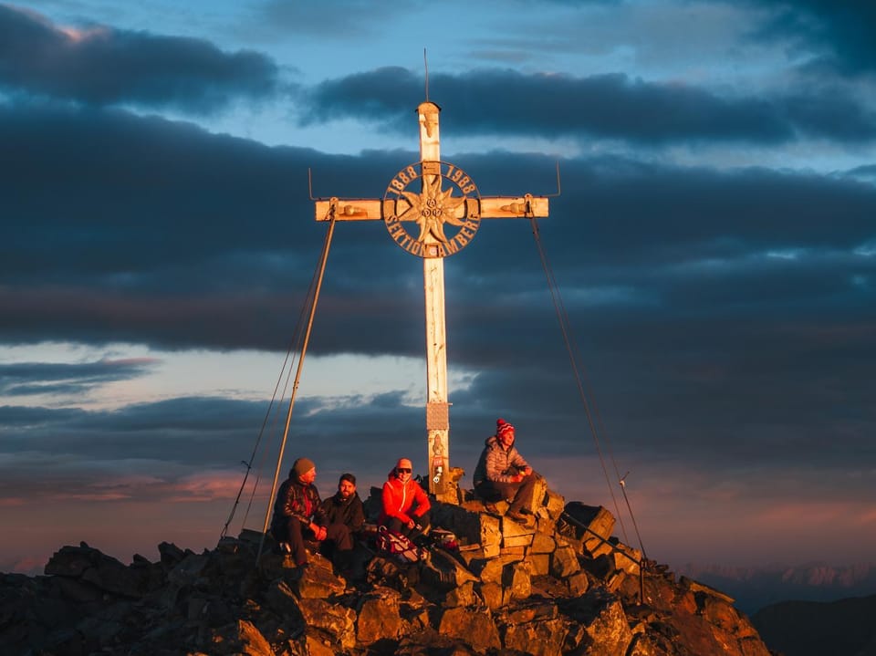 Natural landscape, Activities, Sunrise