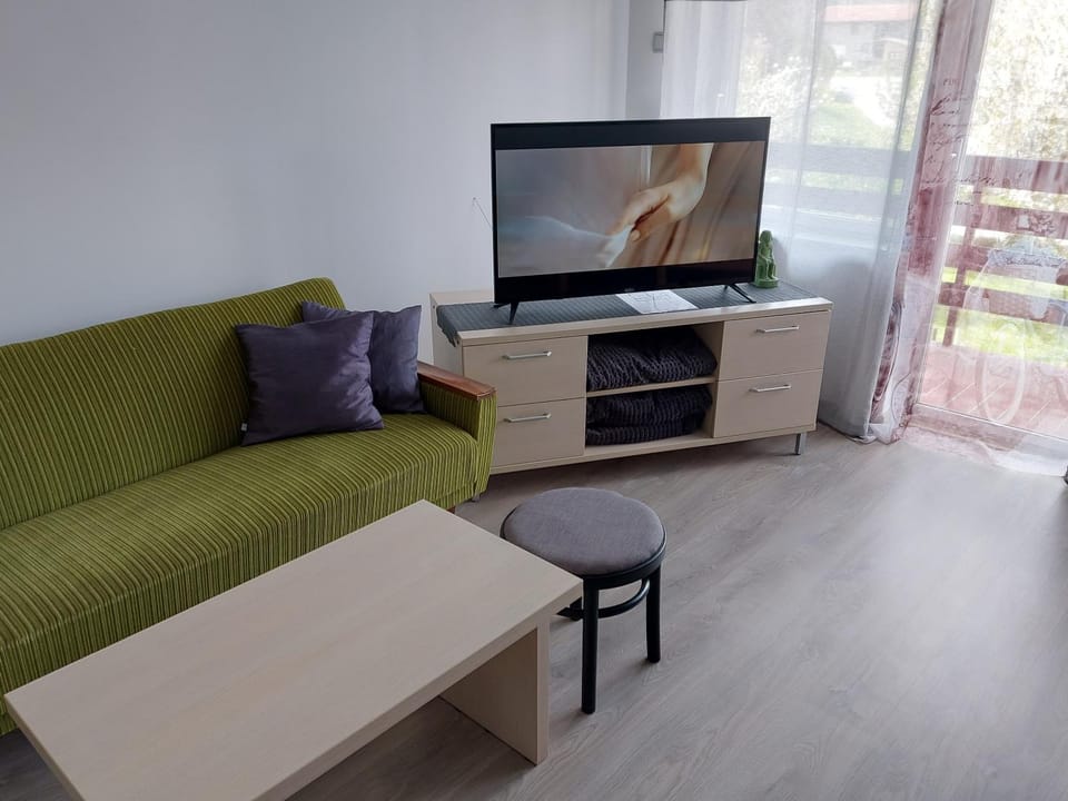 TV and multimedia, Bedroom