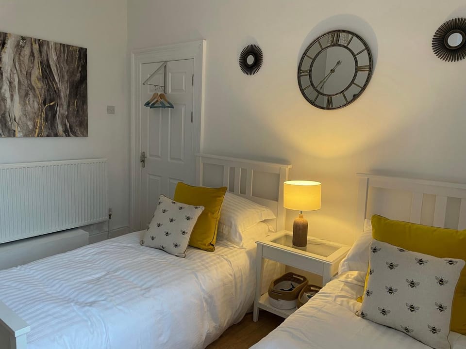 CityStays Rooms with Free Parking Vacation rental in Liverpool