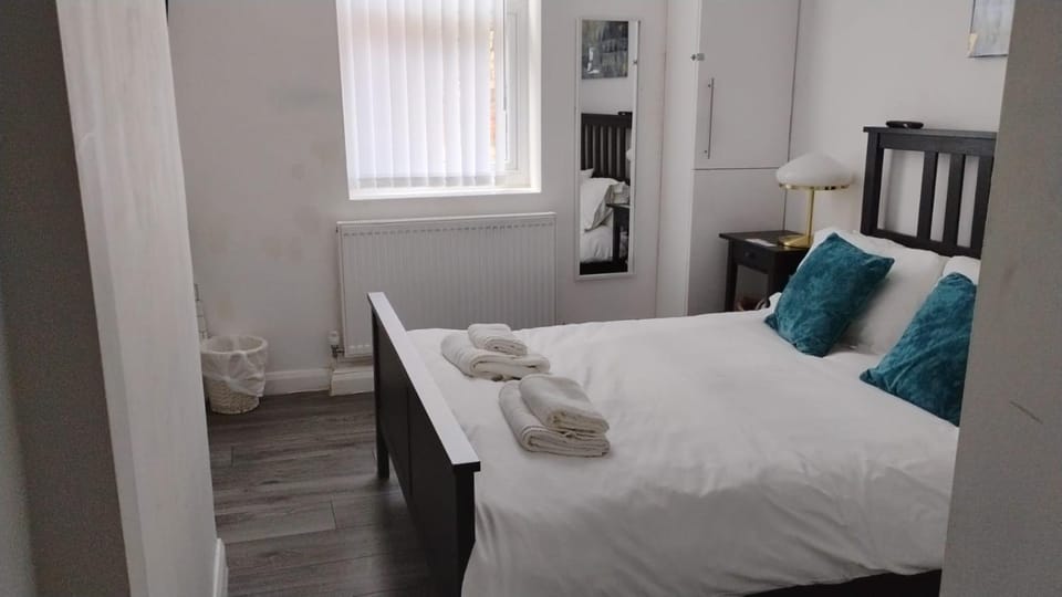 CityStays Rooms with Free Parking Vacation rental in Liverpool