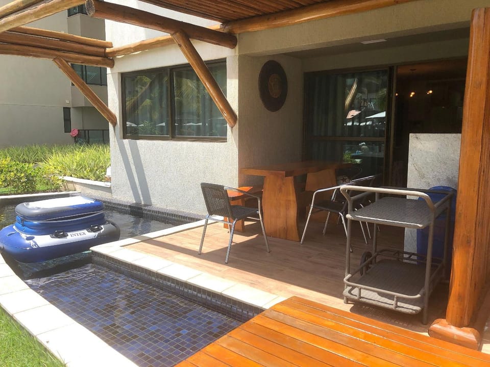 Balcony/Terrace, Swimming pool