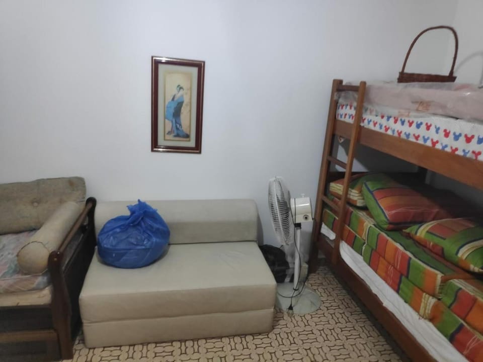 Praia Grande Tupy, Apto 1 quarto até 6 pessoas 2 quadras da orla Apartment in State of São Paulo