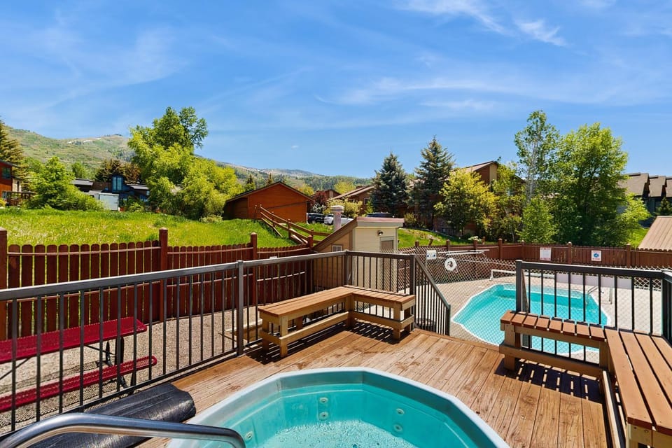 Shadow Run C203 Apartment in Steamboat Springs
