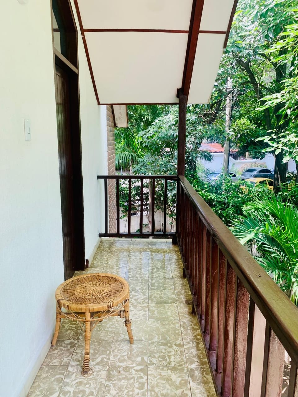 Patio, Day, Natural landscape, Garden, Balcony/Terrace, Garden view