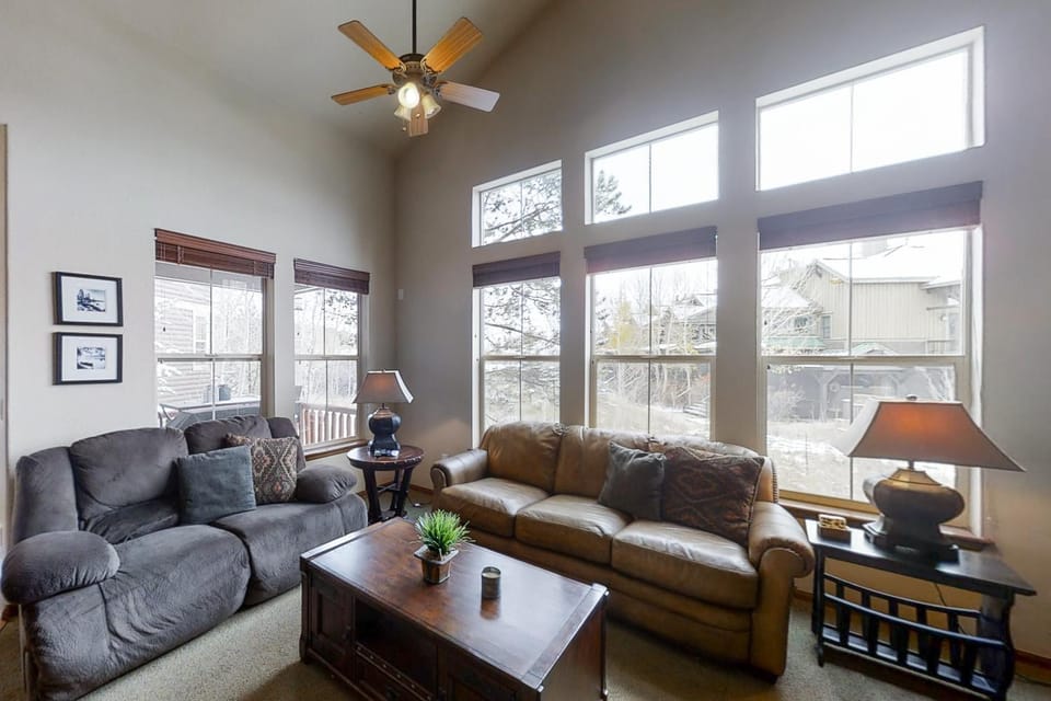 Deer Track Retreat House in Granby