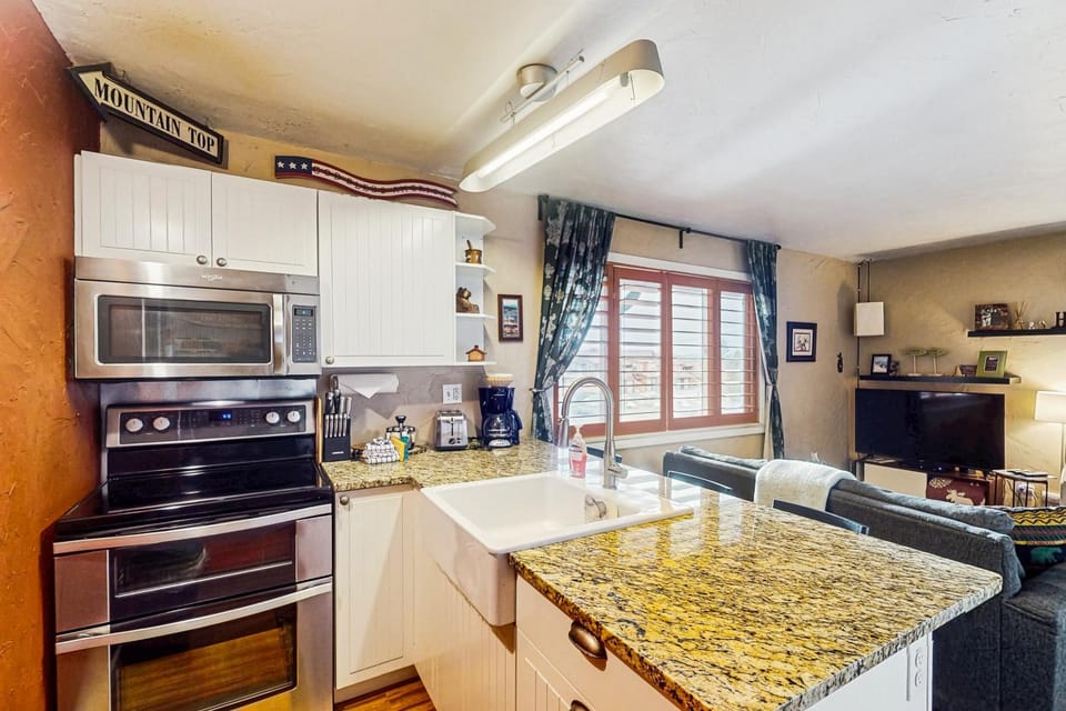 Winter Park Meadows Lodge Apartment in Fraser