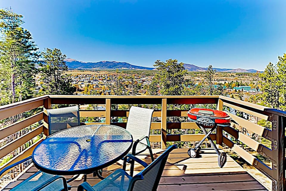 Wapiti Townhouse 3 House in Fraser