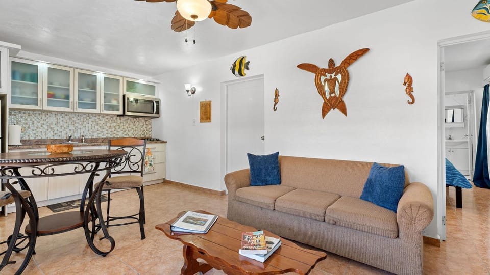 Unit facing Steps Beach and with close beach access Apartment in Rincón
