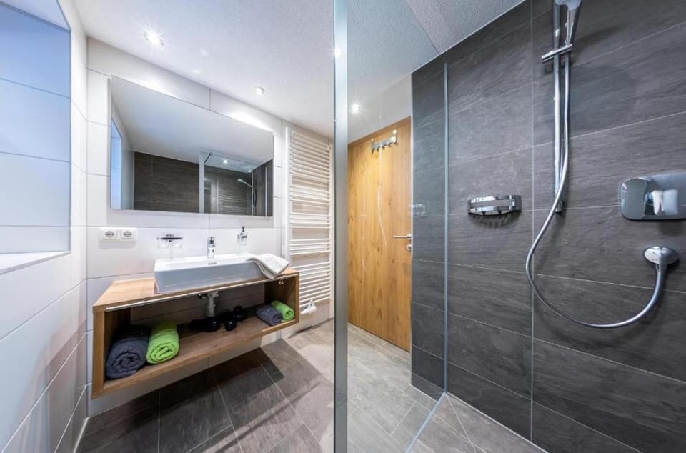 Bathroom, Living room