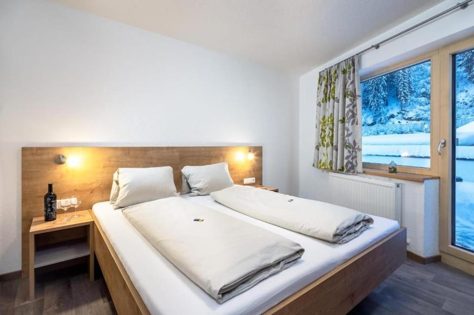 Property building, Living room, Bedroom