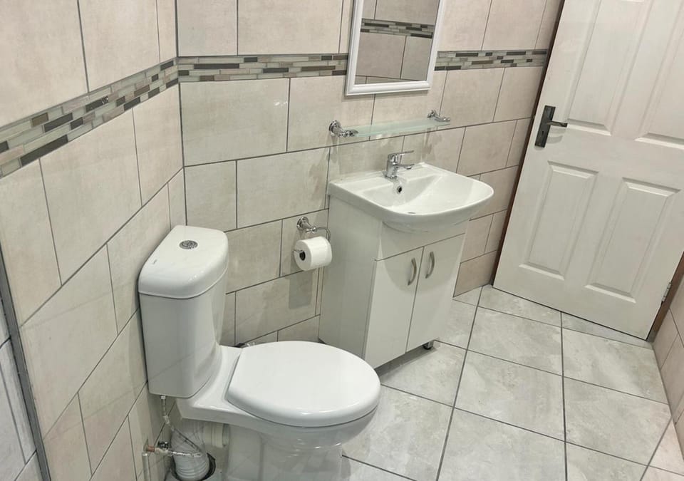 Toilet, Bathroom