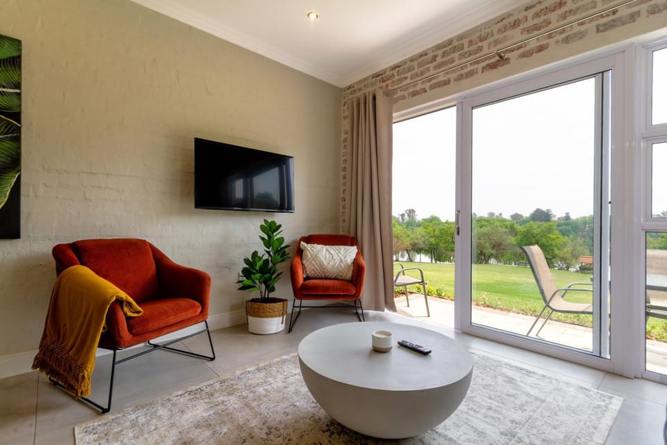 Alimama Spaces The Chelsea's Cote de Val Apartment in Gauteng