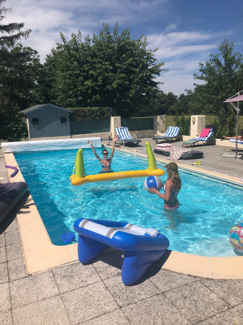 Swimming pool