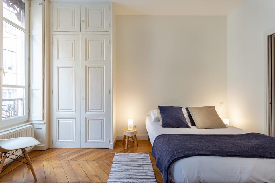 Bed, Bedroom