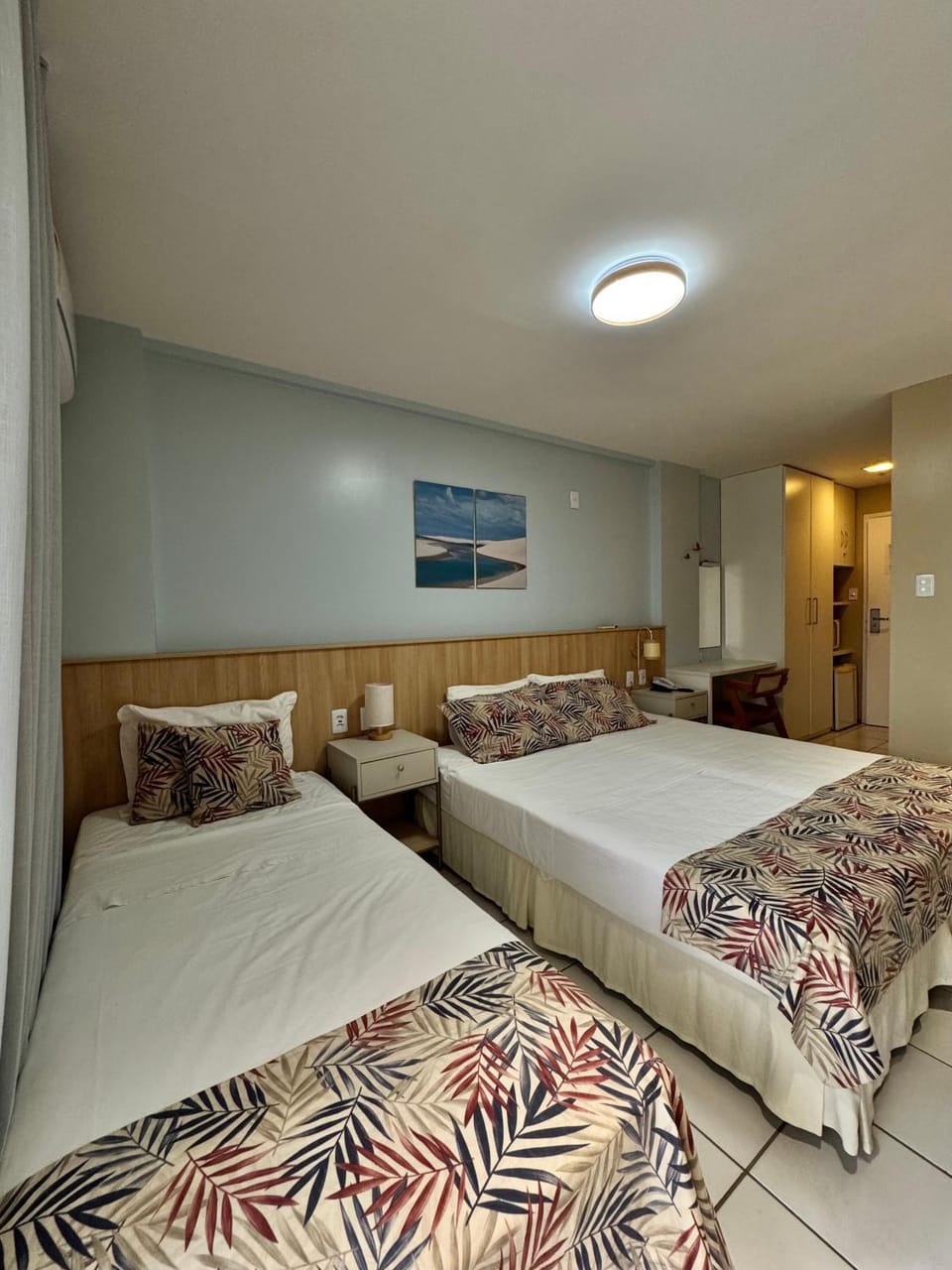 Bed, Photo of the whole room