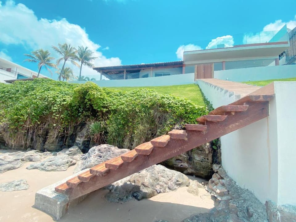 Luxo e pé na areia House in Parnamirim