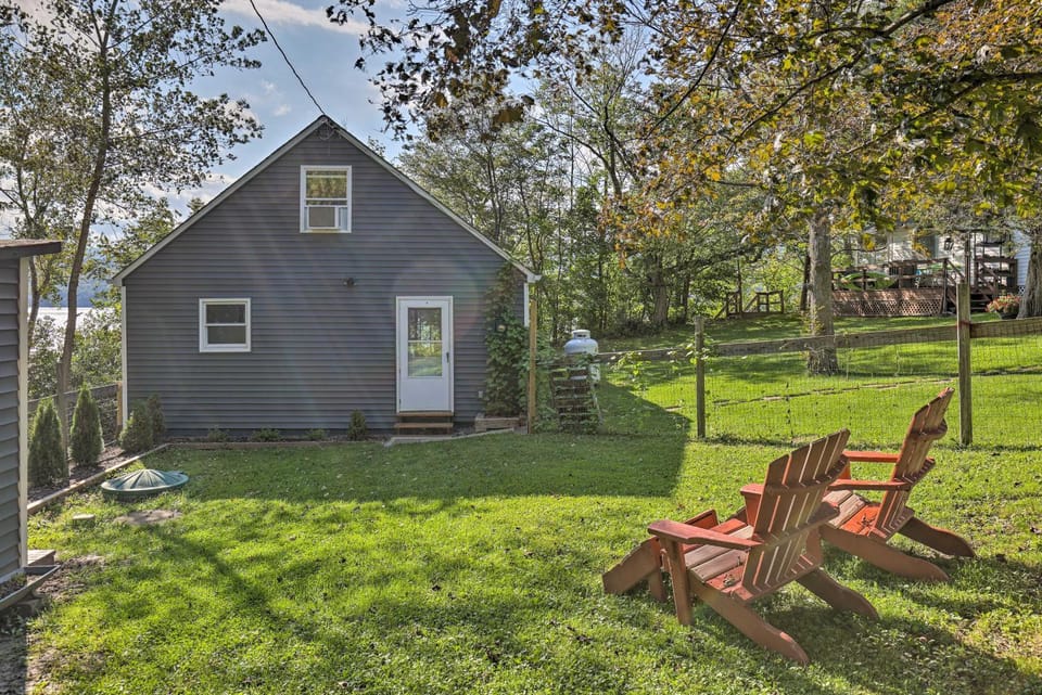 'Aunt Al's Place' Home on Canandaigua Lake w/ Deck House in Canandaigua Lake