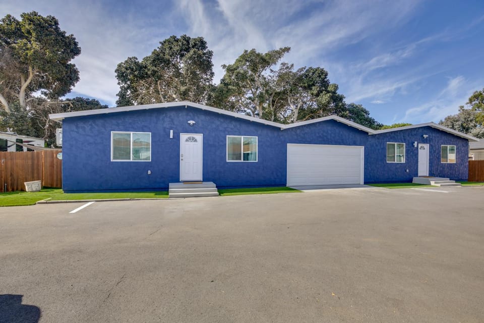 Modern Duplex Near Gaylord Resort and Bayfront! House in National City