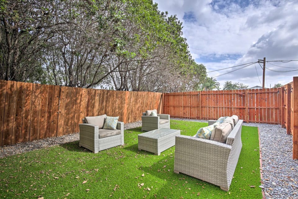 Modern Duplex Near Gaylord Resort and Bayfront! House in National City