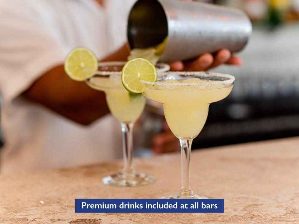 Lounge or bar, Drinks, Alcoholic drinks, Non alcoholic drinks