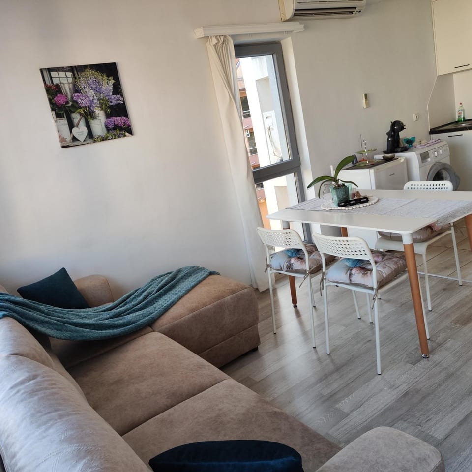 апартамент на брега на морето Бургас - Сарафово Apartment in Burgas