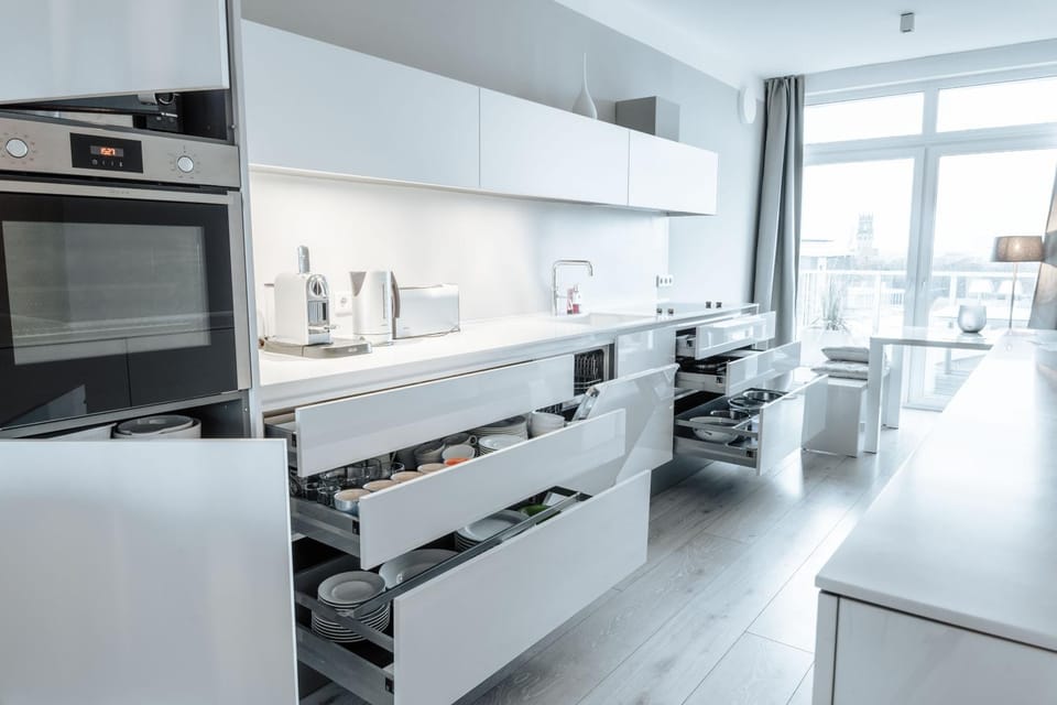 Kitchen or kitchenette, kitchen