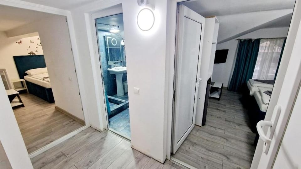 Pensiune Mirada Bed and Breakfast in Constanta