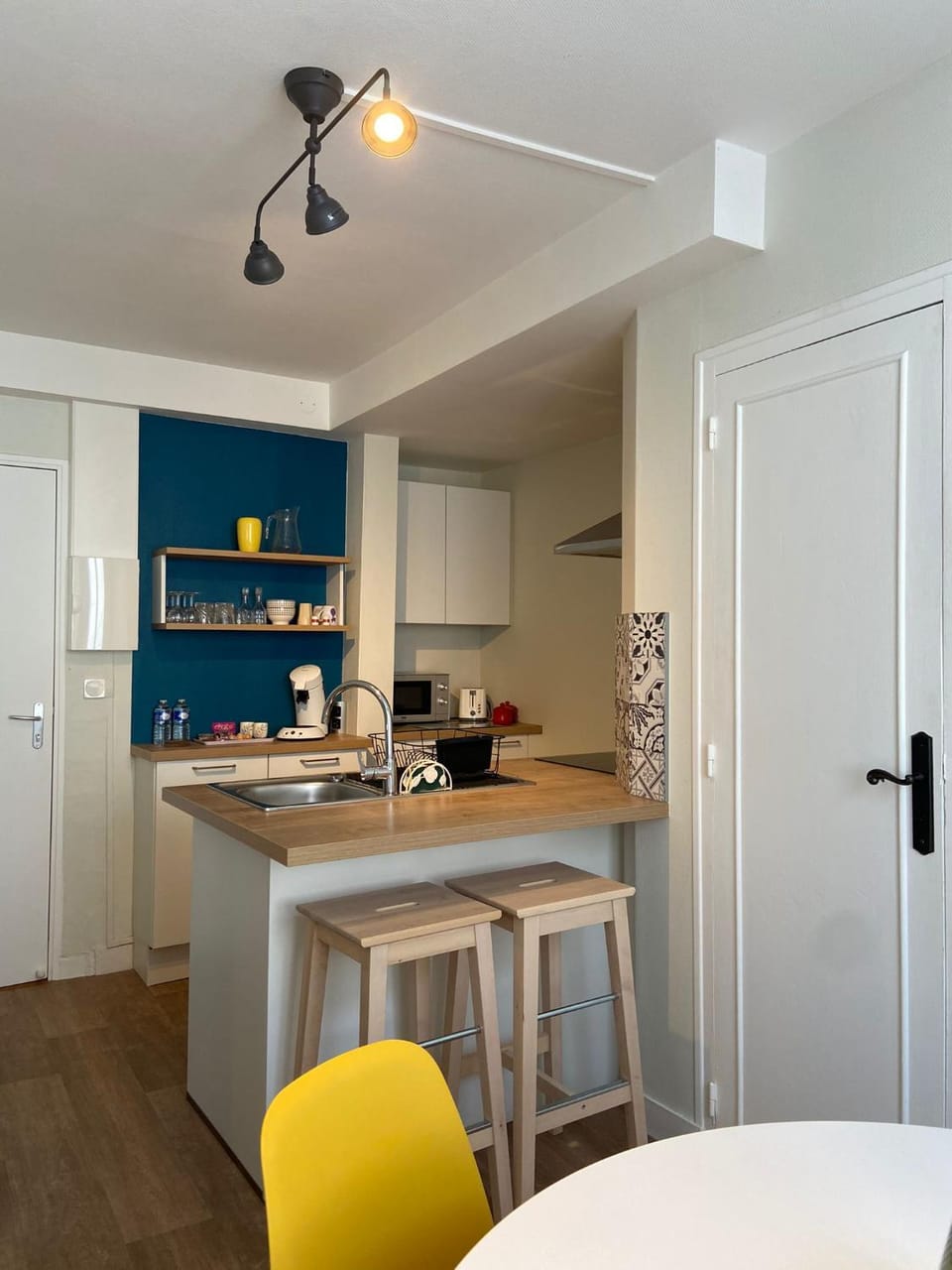 Cosy T1 ! Proche commerces et axes routiers Apartment in Centre-Val de Loire