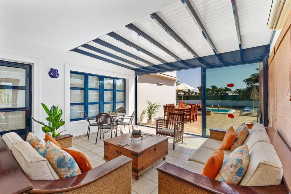 Lanzarote Villa Irina Marina Rubicón Villa in Playa Blanca