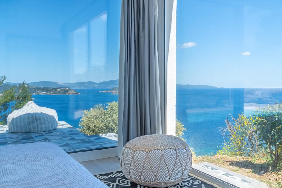 Bedroom, Sea view