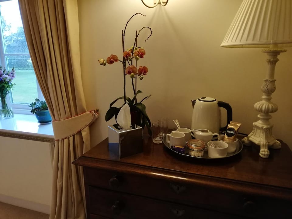 Coffee/tea facilities