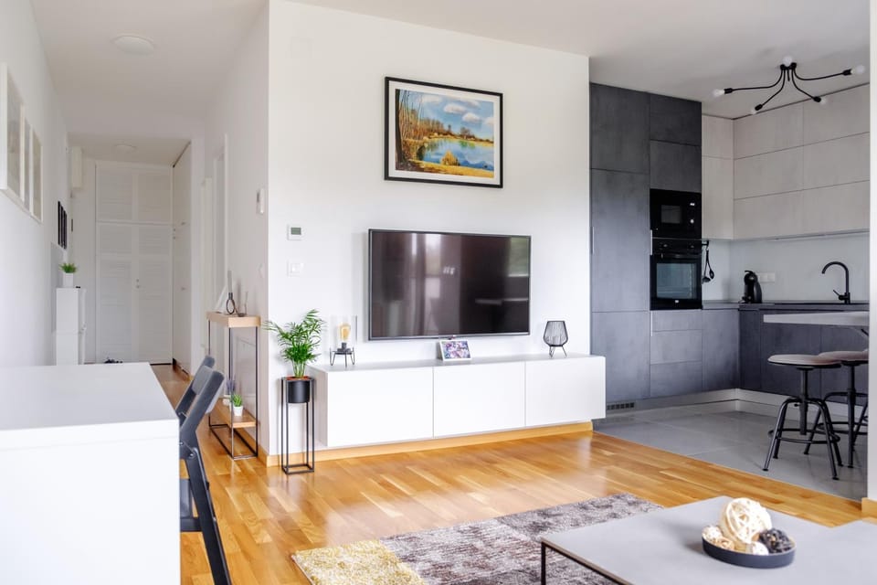 TV and multimedia, Living room, Lobby or reception, Seating area
