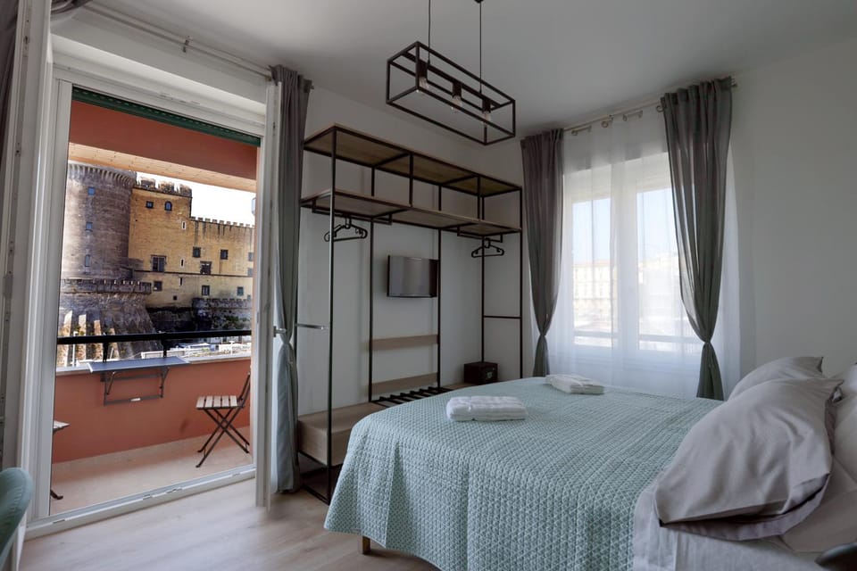 AnGiò holiday rooms Bed and Breakfast in Naples