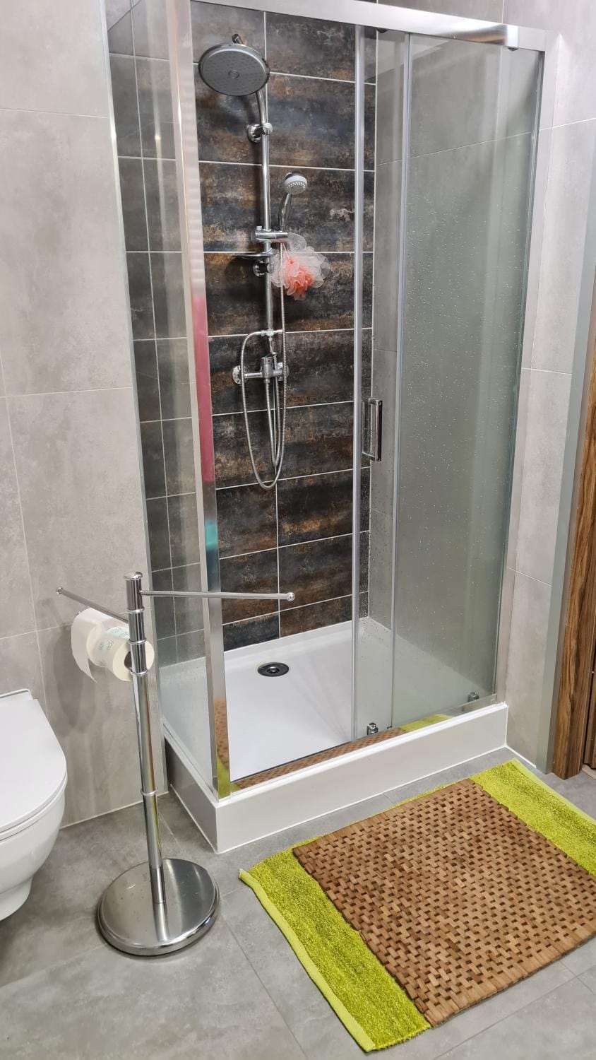 Bathroom, Bathroom