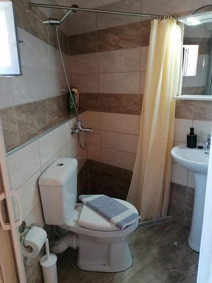 Rodomelo Cute Studio 2 Apartment in Leonidio