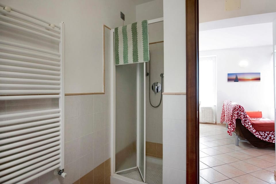 Bathroom, Living room