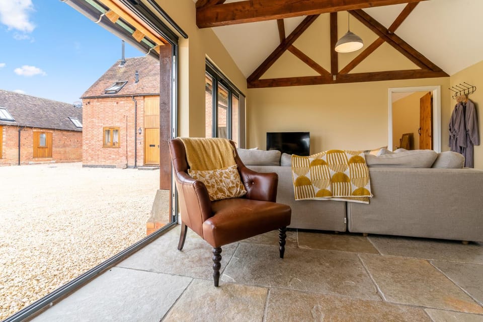 Seating area, Inner courtyard view