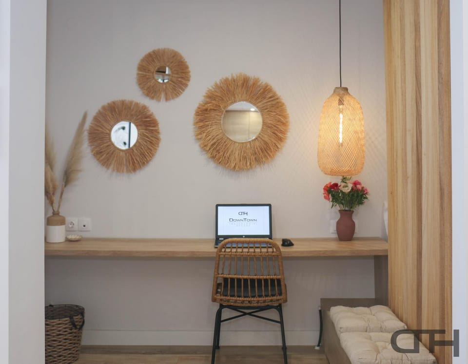 Business facilities, Seating area