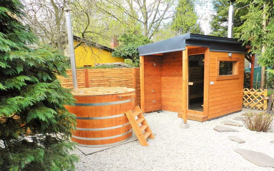 Hot Tub, Sauna, Spa and wellness centre/facilities