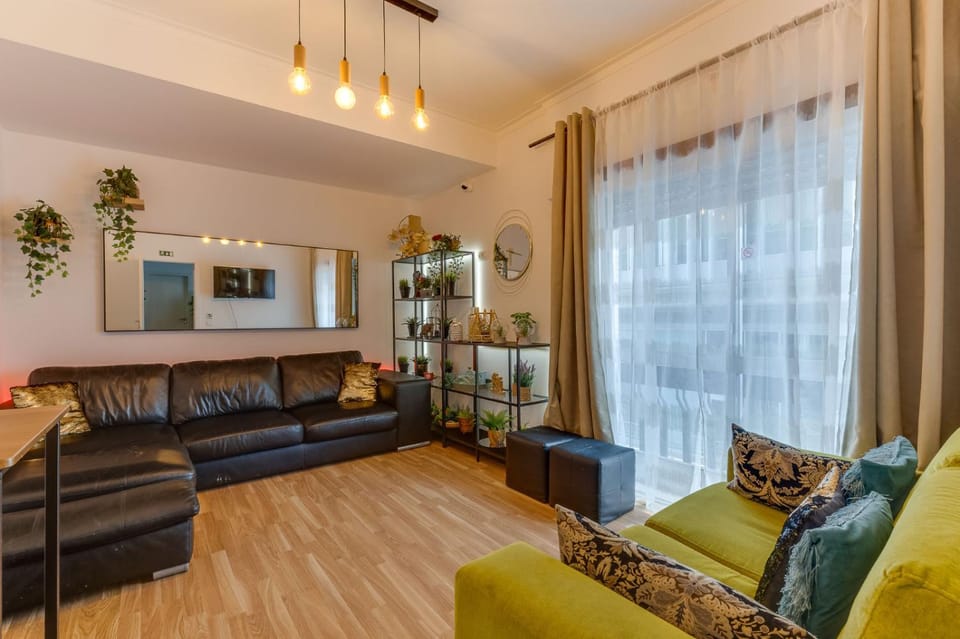 Avenue View Rooms Hostel in Porto